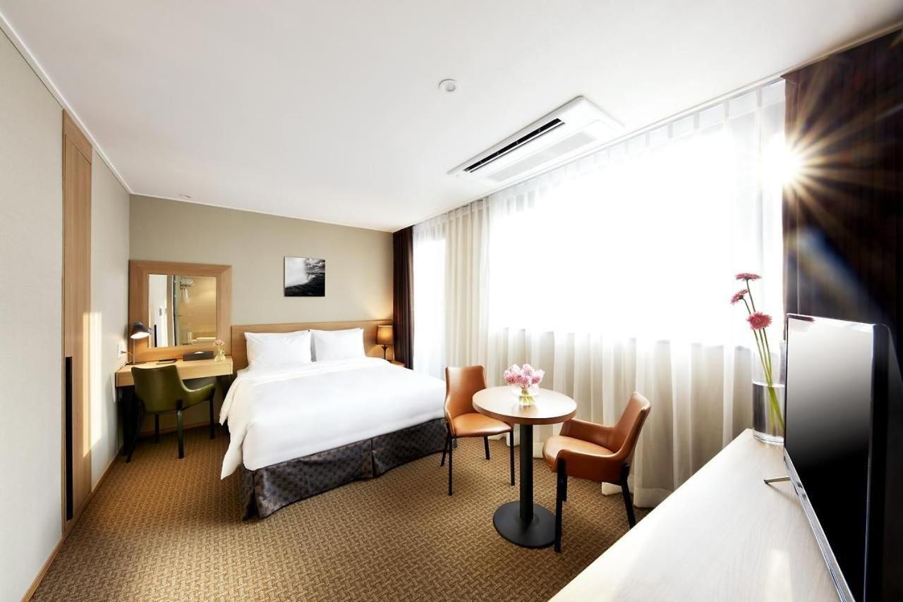 Golden Harbor Hotel Pyeongtaek Εξωτερικό φωτογραφία