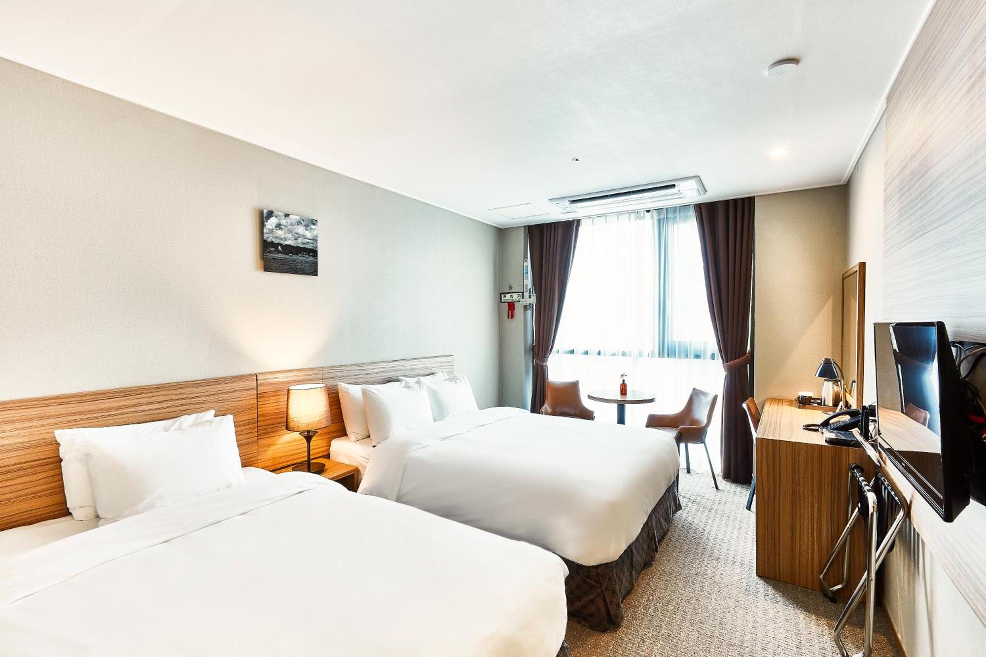Golden Harbor Hotel Pyeongtaek Εξωτερικό φωτογραφία