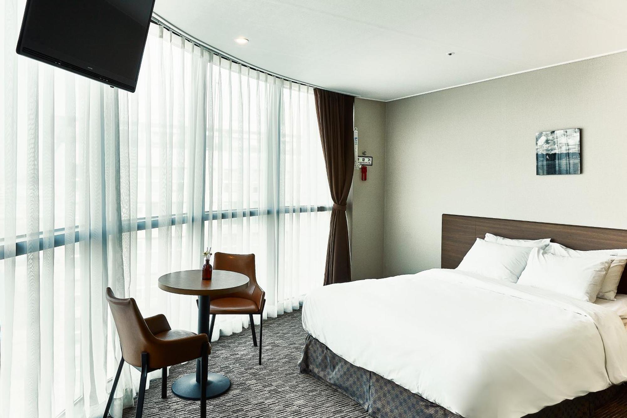 Golden Harbor Hotel Pyeongtaek Εξωτερικό φωτογραφία