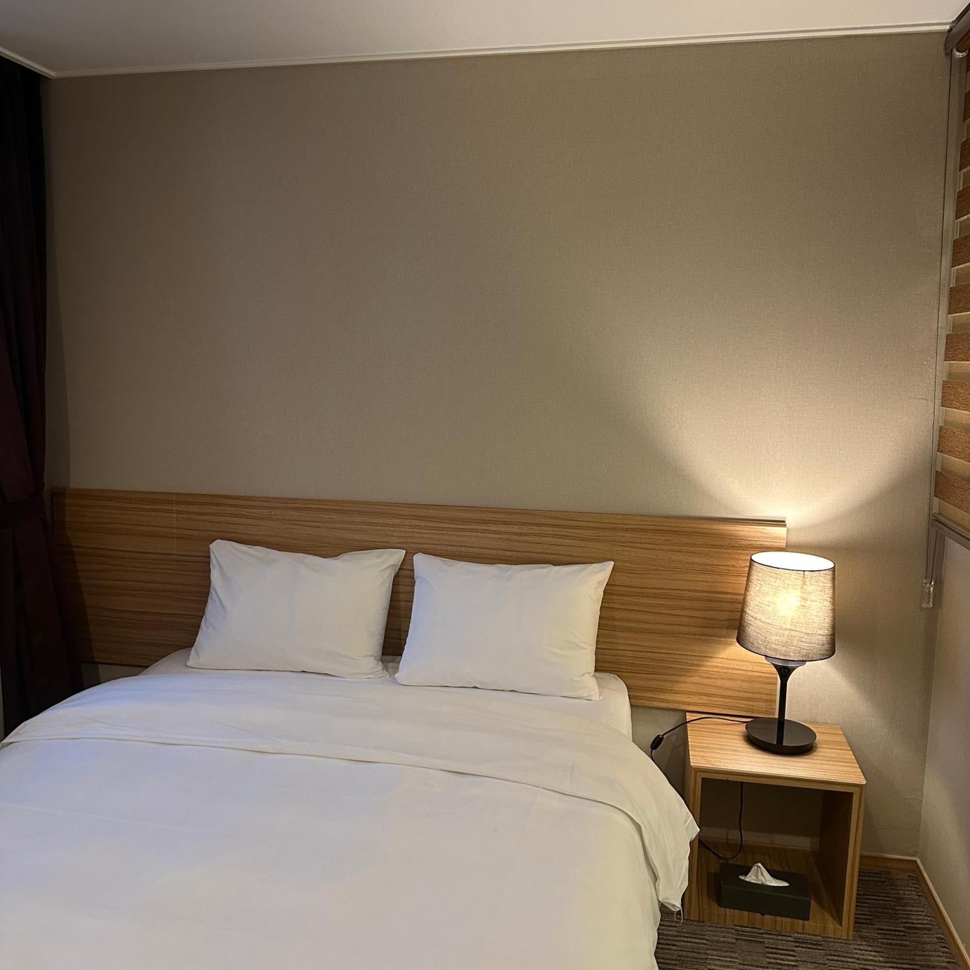 Golden Harbor Hotel Pyeongtaek Εξωτερικό φωτογραφία